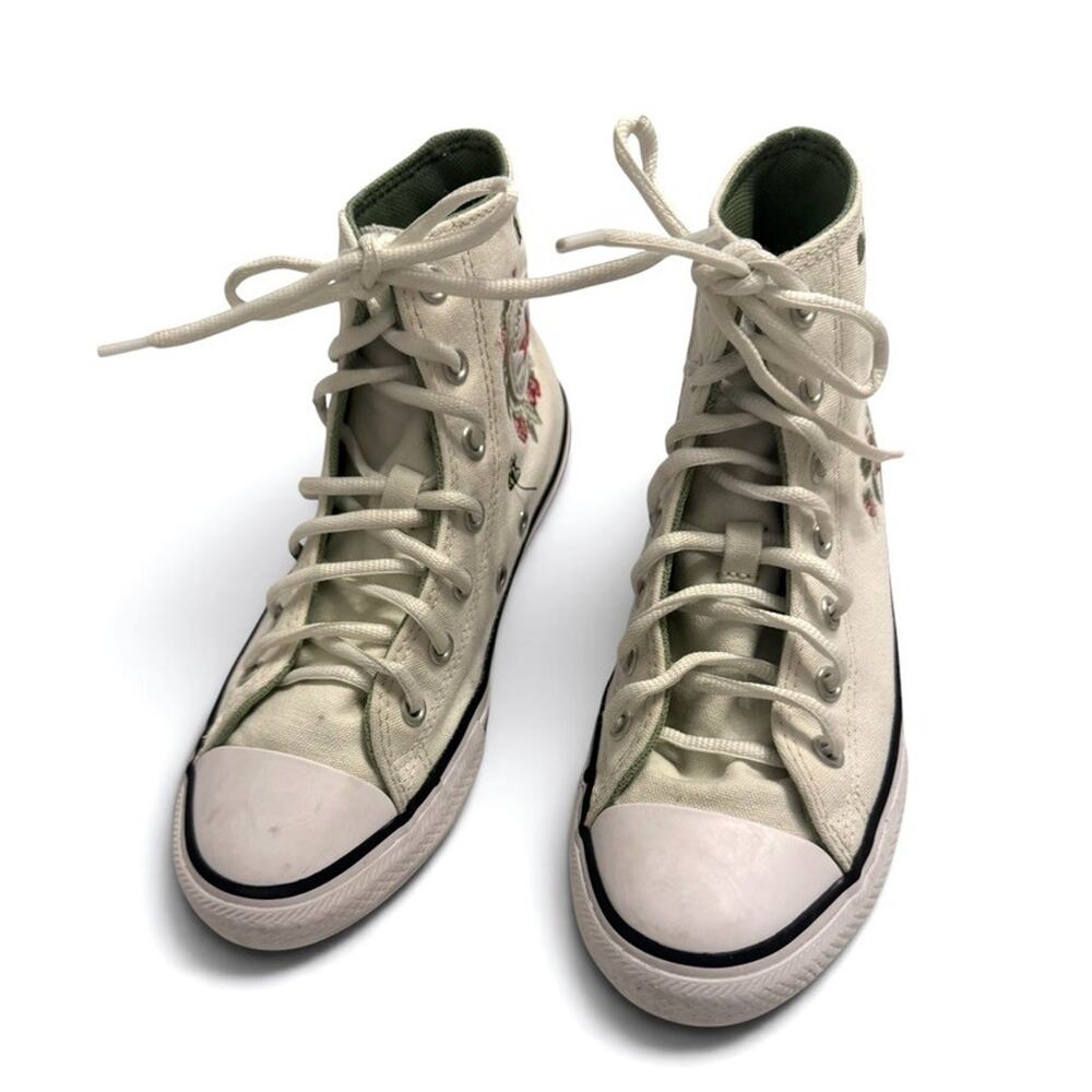 CONVERSE Chuck Taylor Embroidered Berries & Bees Shoes Cream Youth Size 3 325416 - Picture 2 of 13